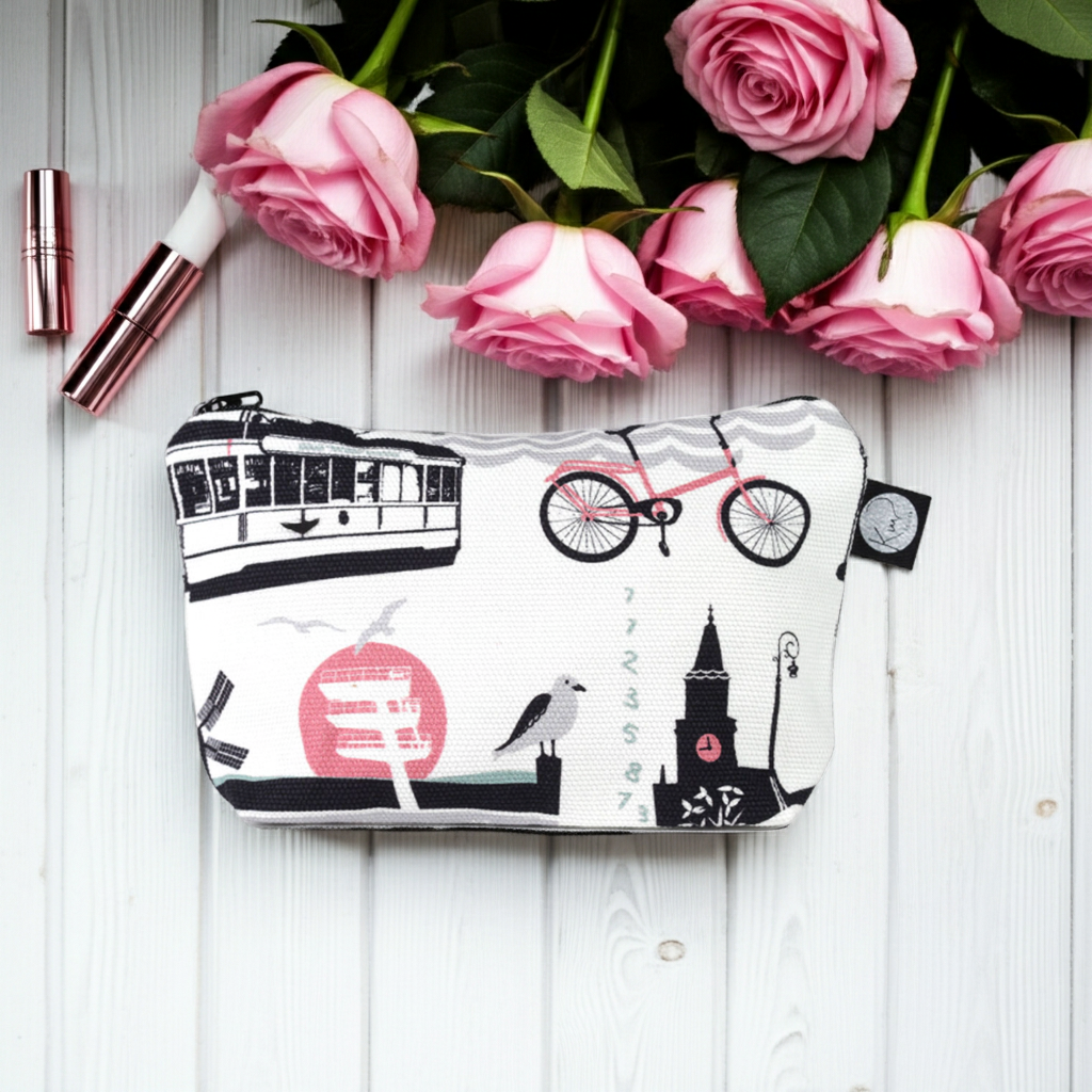 Tälpual ja Toispual -meikkipussi